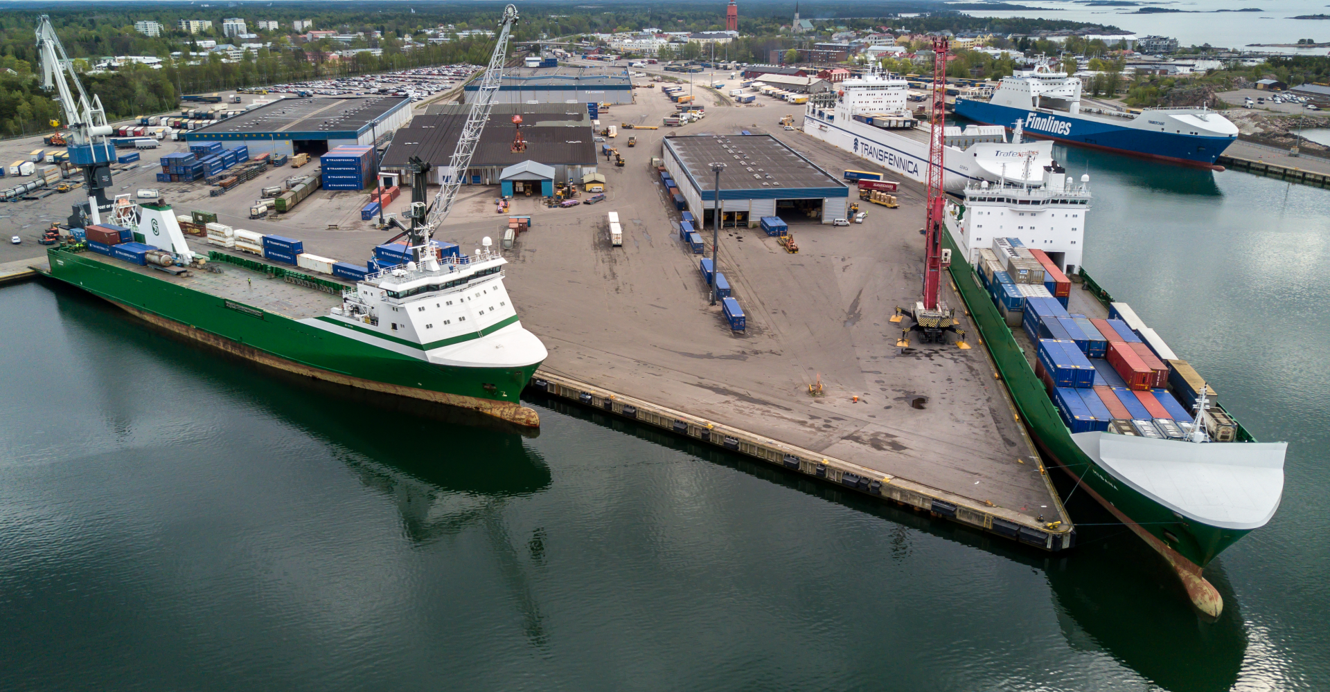 Skepp i hamn